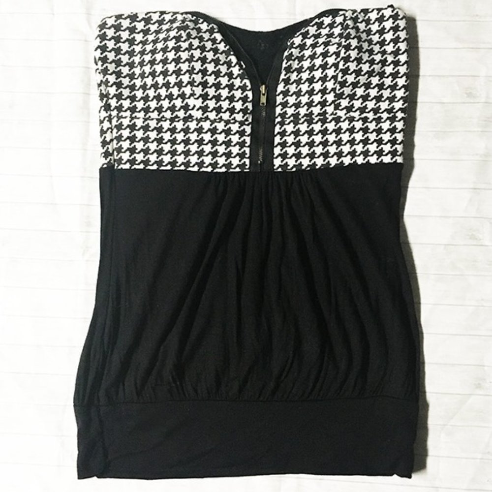 Bui Yah Kah Strapless Houndstooth Blouse